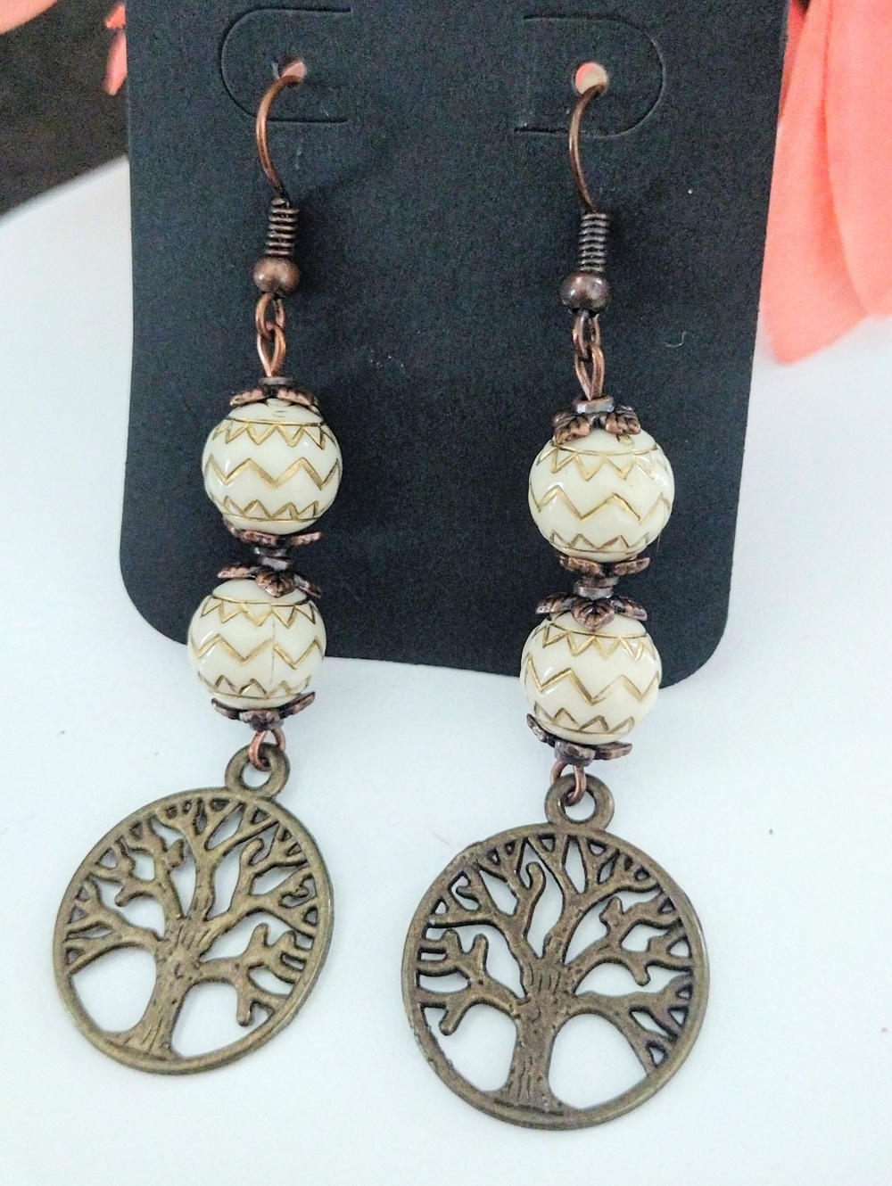 🌸2/$12🌸 Tree of Life Cream Drop Earrings